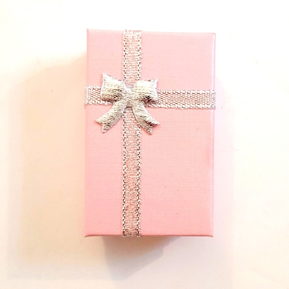 NIB Moon+Star Charm Gold necklace - Picture 5 of 5